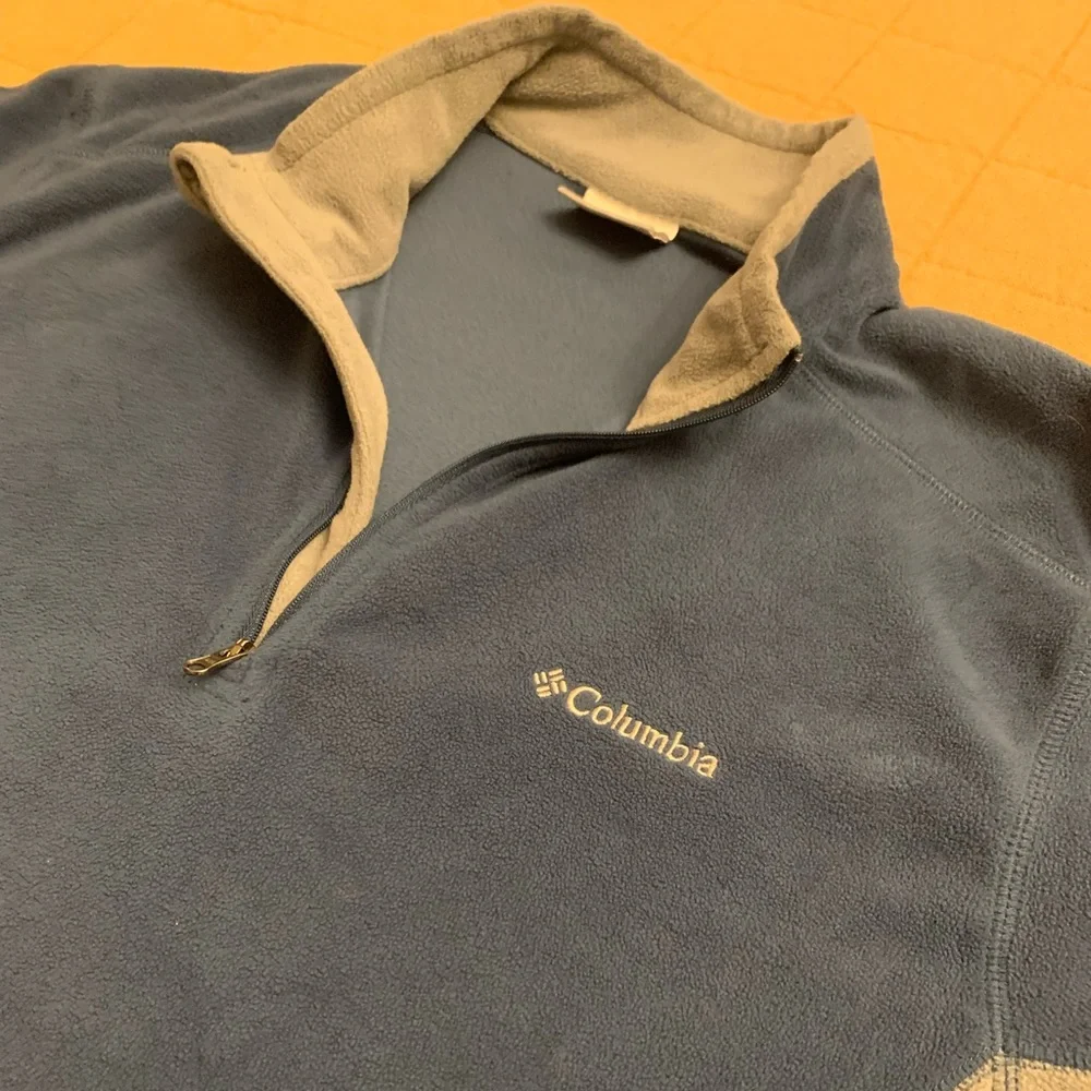 Fleece Pullover Sweatshirt - Picture 2 of 10